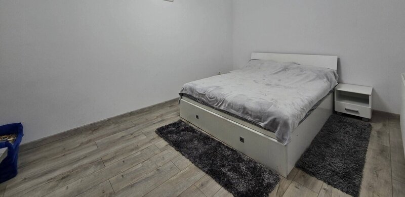 Dobroesti - Pantelimon 7 Camere Casa La Curte Cu Garaj