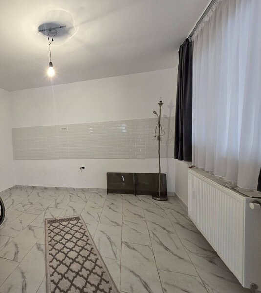 Dobroesti - Pantelimon 7 Camere Casa La Curte Cu Garaj