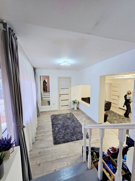 Dobroesti - Pantelimon 7 Camere Casa La Curte Cu Garaj