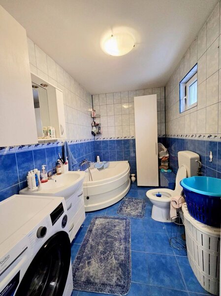 Dobroesti - Pantelimon 7 Camere Casa La Curte Cu Garaj